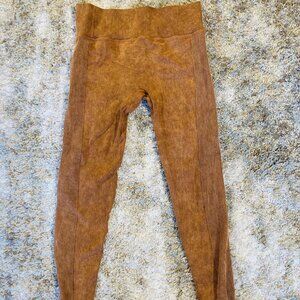 Lazuli Label Leggings